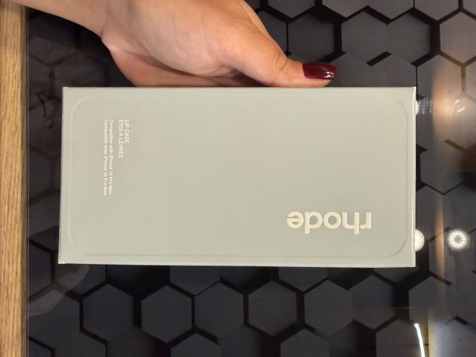 Rhode кейс iphone 15 pro max оригинал от САЩ