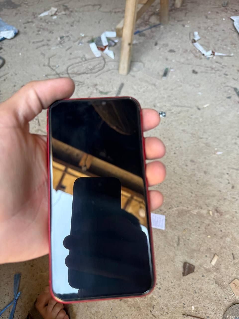 Iphone 11 64 gb SROCHNO