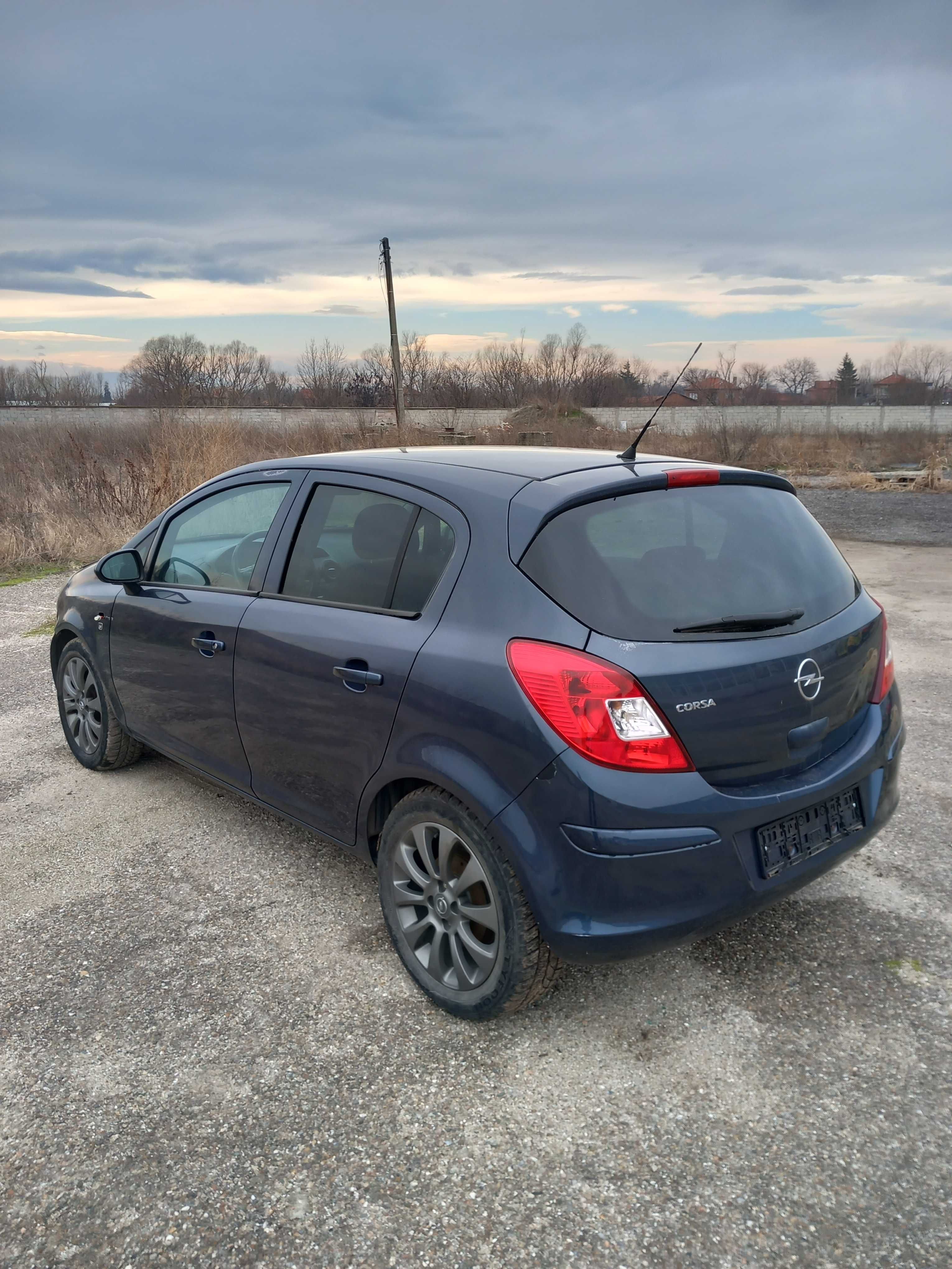 Опел Корса Д 1,2 бензин 2010 /Opel Corsa D 1,2 A12XER blue на части