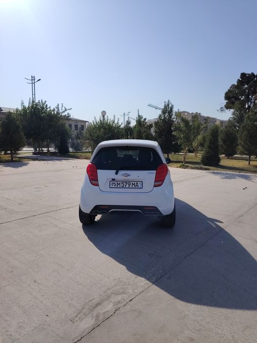 Chevrolet Spark.