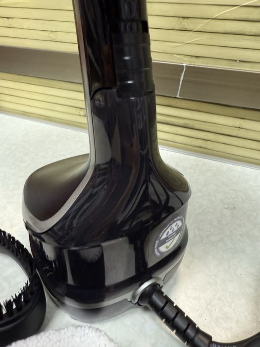 Уред за вертикално гладене с пара Rowenta DR8250