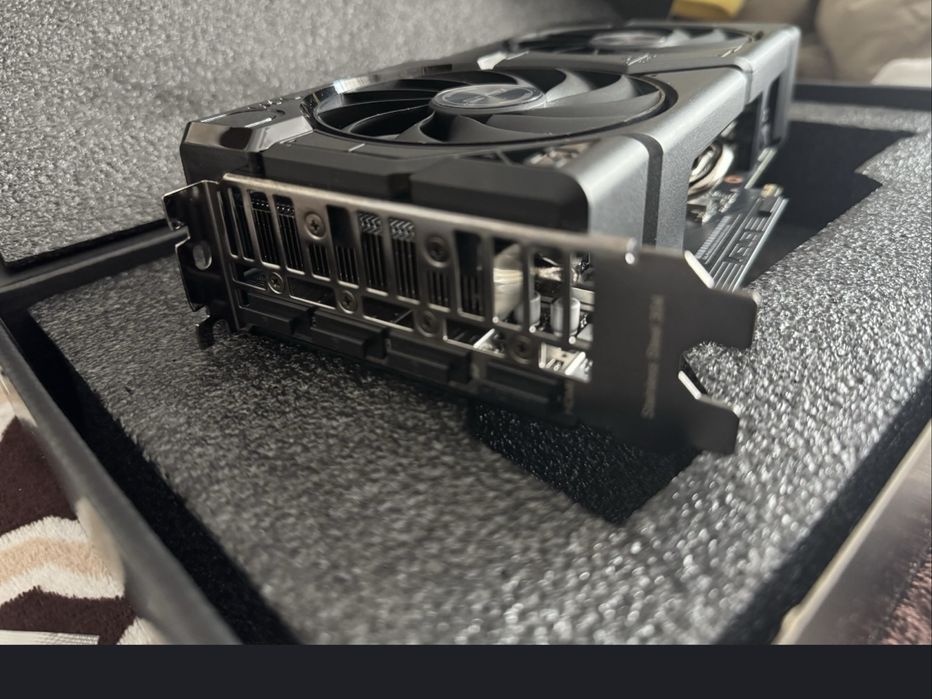 RTX 4070 12gb ASUS DUAL