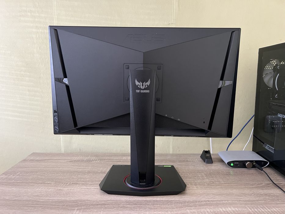 Гейминг монитор Asus Tuf Gaming 27”