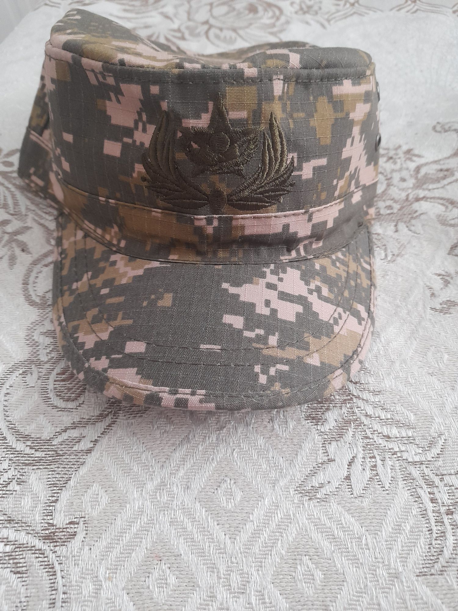 Кепи в новом состоянии