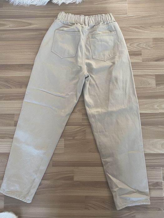Pantaloni bej Hm