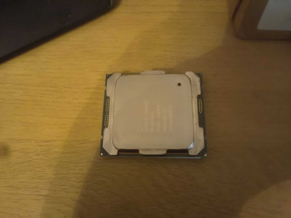 Procesor server Intel Xeon X99 E5 2680V4 14 cores 28 threads