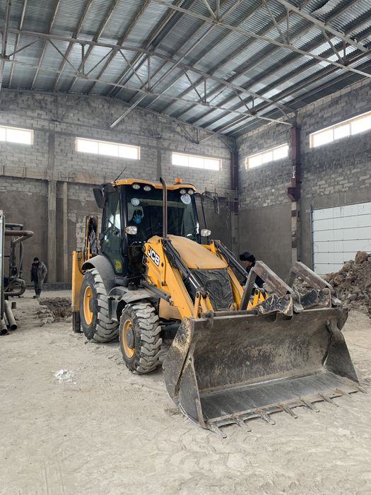 Услуги экскаватора, петушок, эксковатор-погрузчик