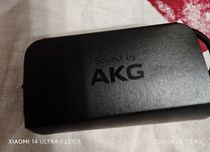 AKG слушалки за телефон type c