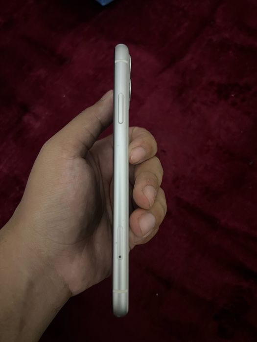 iPhone 11 64gb white