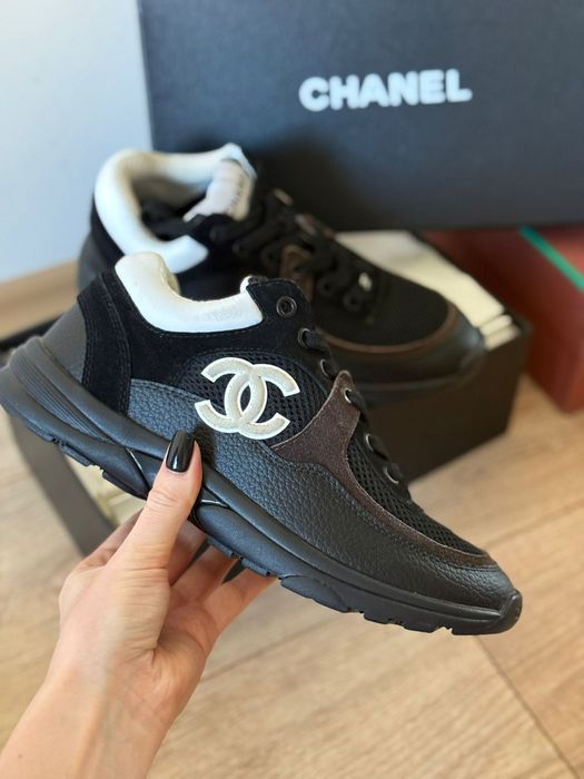 Adidași Chanel 37