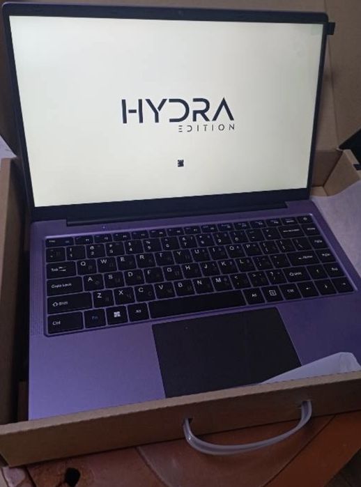 продам ноутбук HYDRA