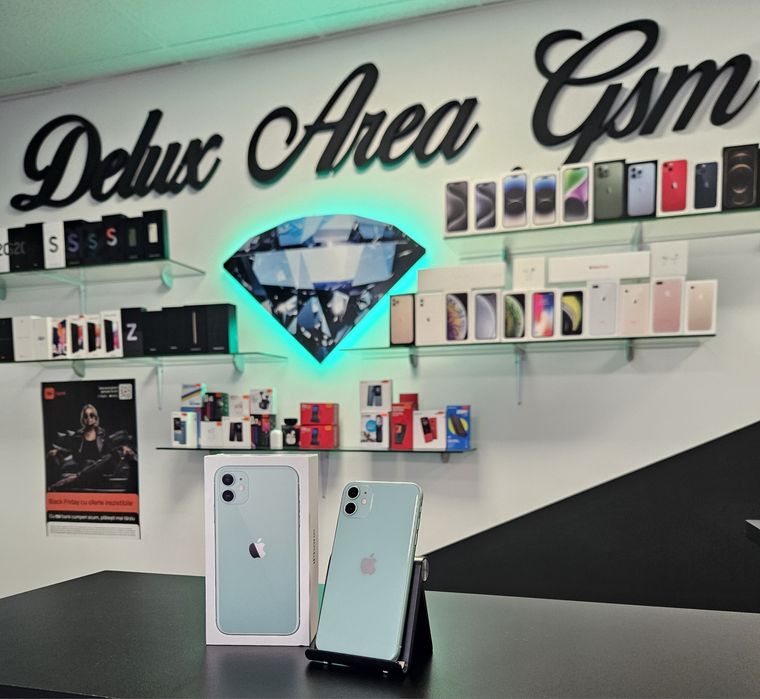 Iphone 11 / Green / 128 GB / DeluxGSM