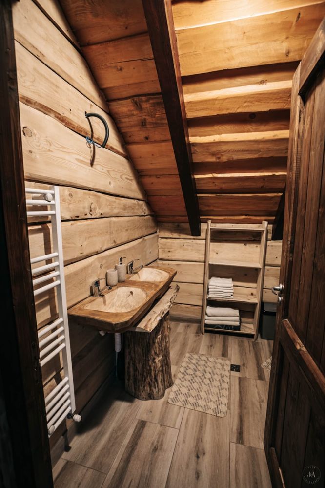 *Cabana Cormăița*
