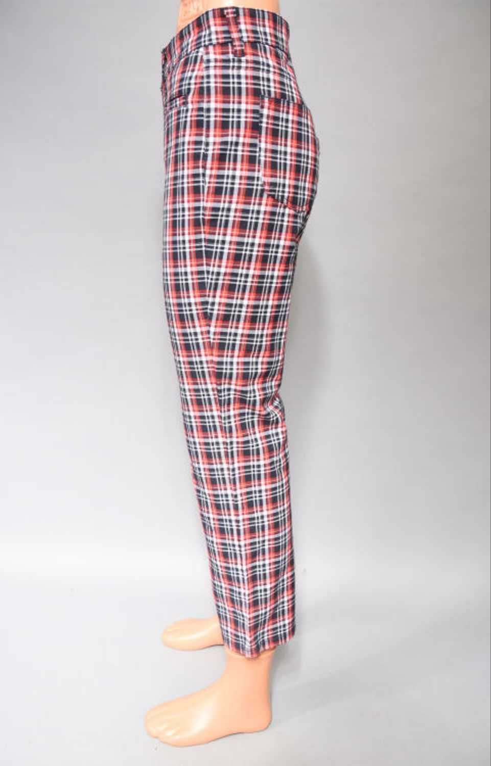 Pantaloni dama, model foarte frumos, S, M, L, XL
