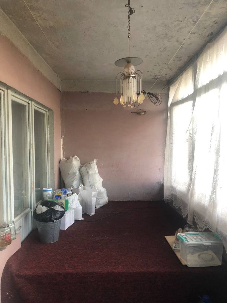 Срочно продаётся 3/4/4 квартира Феруза Мирзо Улугбекский район