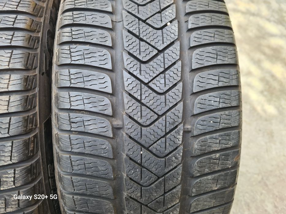 245/45R 18 Pirelli
