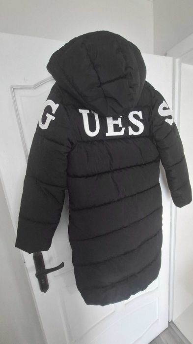 Детско яке на Guess
