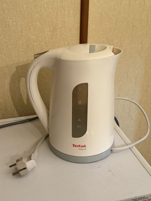 Электрочайник Tefal