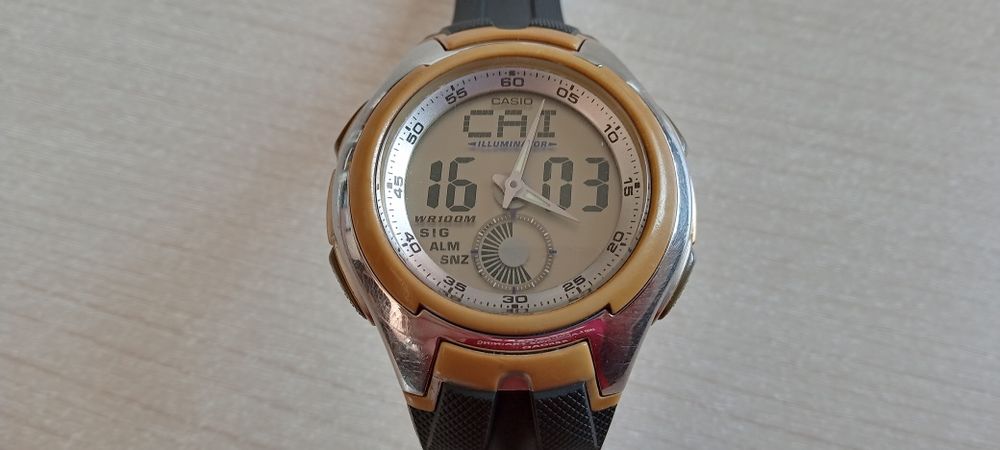 Мъжки часовник Casio AQ-160 Illuminator