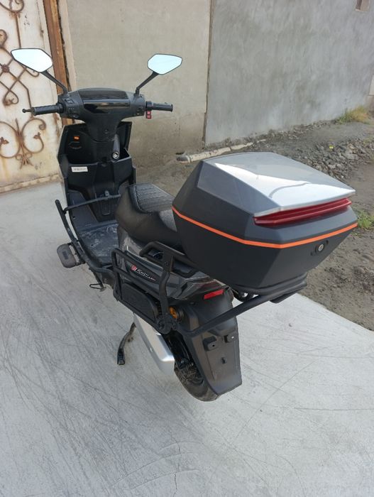 Skuter elektr ozgina minilgan