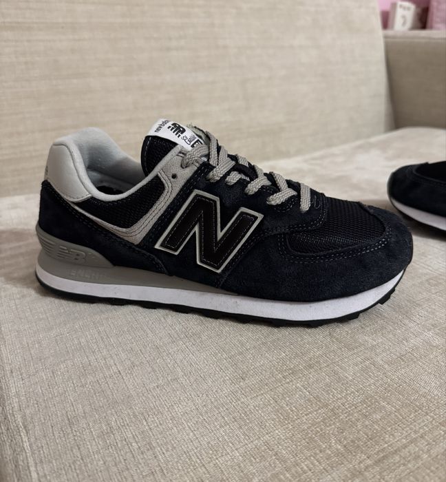 Дамски маратонки New Balance 574