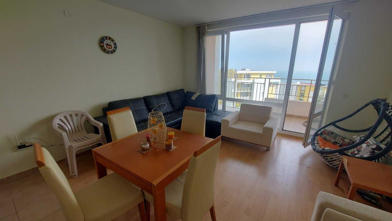 Продава се Двустаен апартамент в Свети Влас - 65 кв.м за 1108 €/кв.м - Снимка #2
