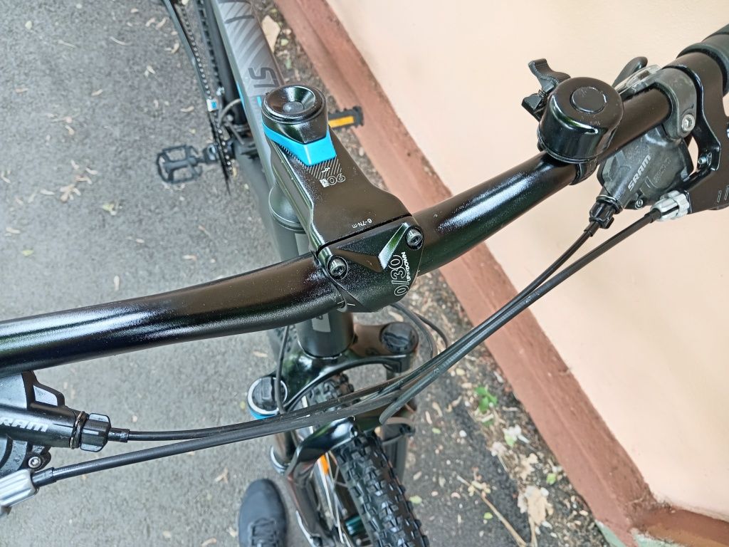 Bicicleta Rockraider ST 520 frâne disc roti 27.5 ediție limitata