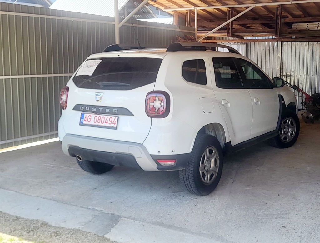 Duster 4x4 1.3 130 cp masina este înmatriculată  Accept și unele vari