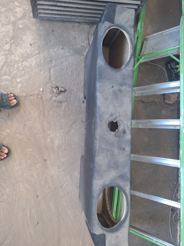 Damas yashik kolonka uchun