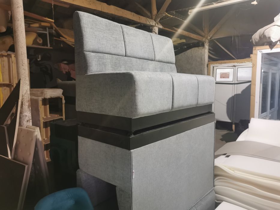 Canapele, tabureti, fotolii, mese, scaune de bar - DIRECT DIN FABRICA