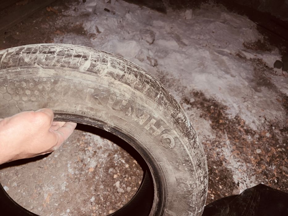 Продам шины р-15