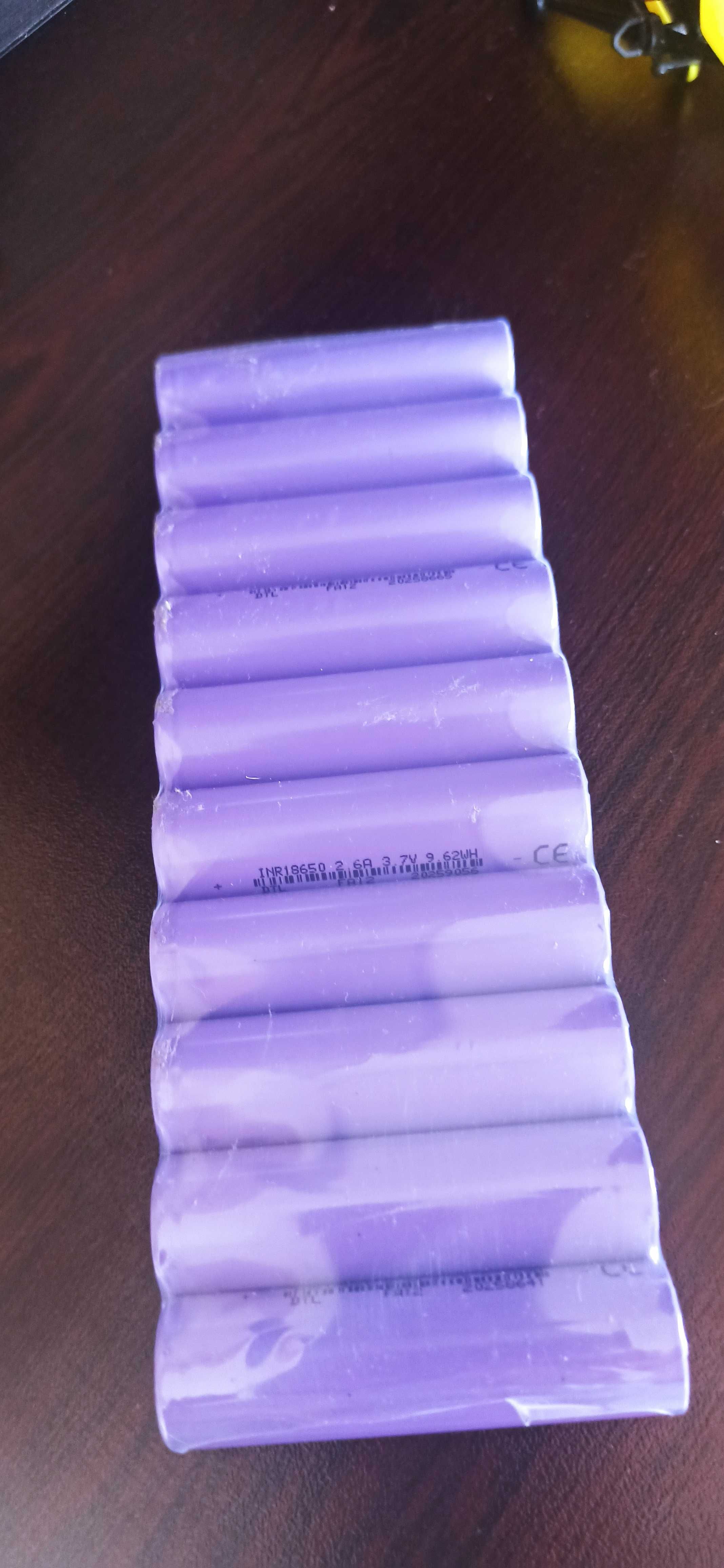10 броя нови акумулаторни батерии 18650, 2600mAh