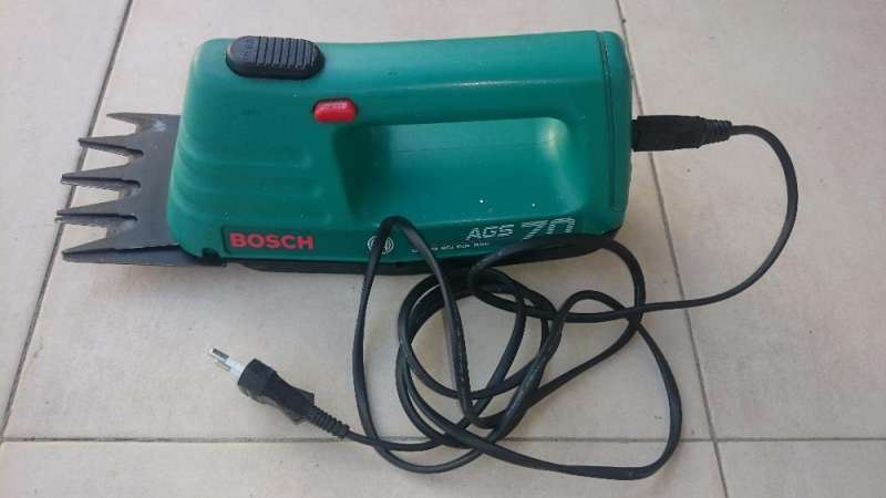 Продавам храсторез Bosch AGS 70 SCINTILLA SA