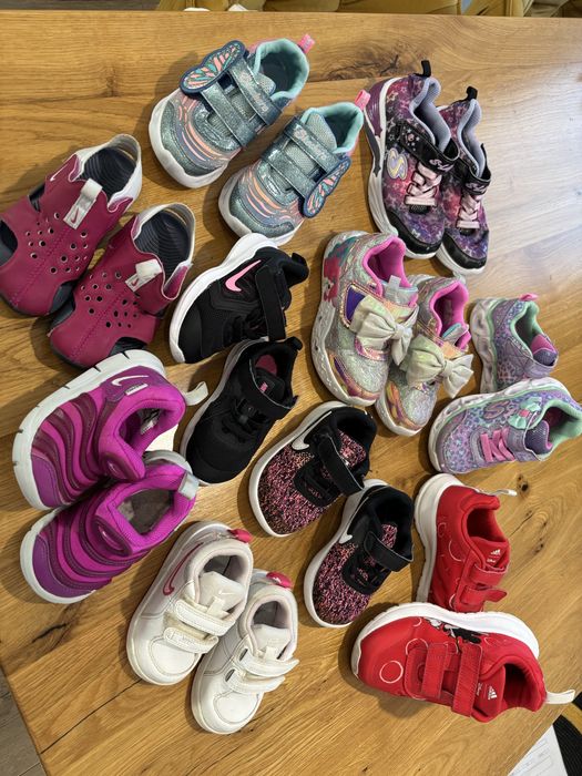 Pantofi pentru fetite Nike, Adidas, Skechers