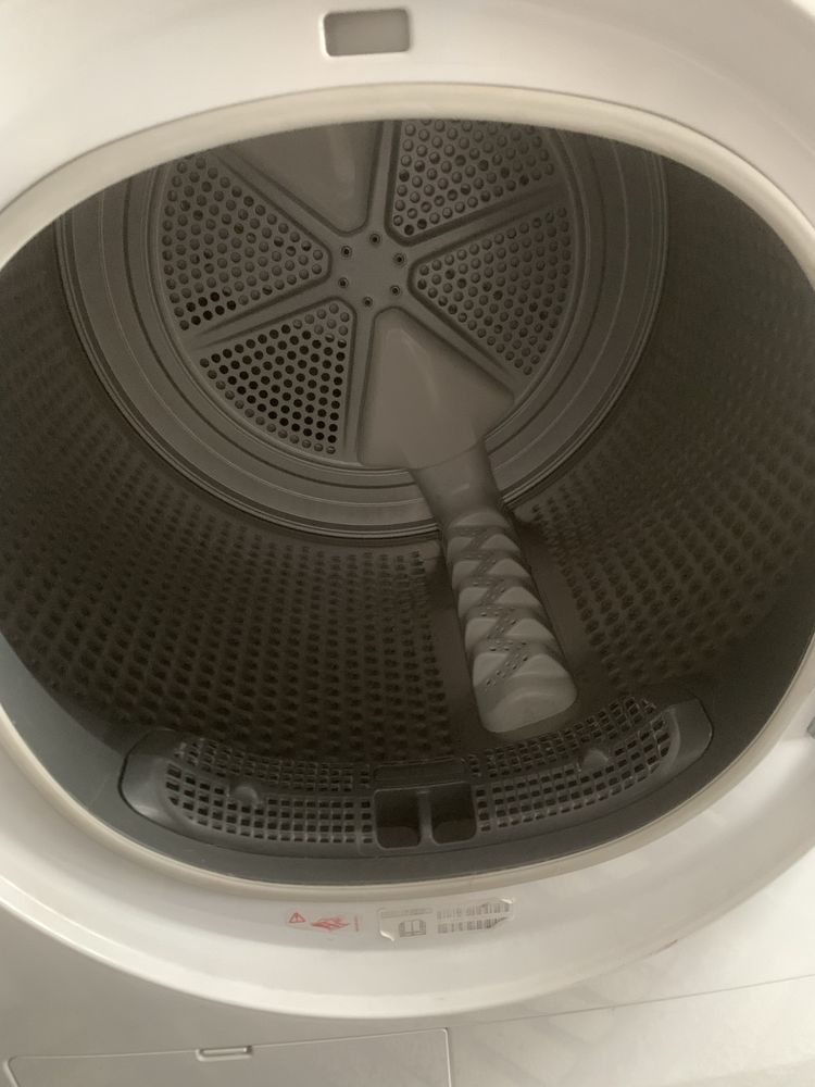 Сушилня с термопомпа whirlpool 9кг