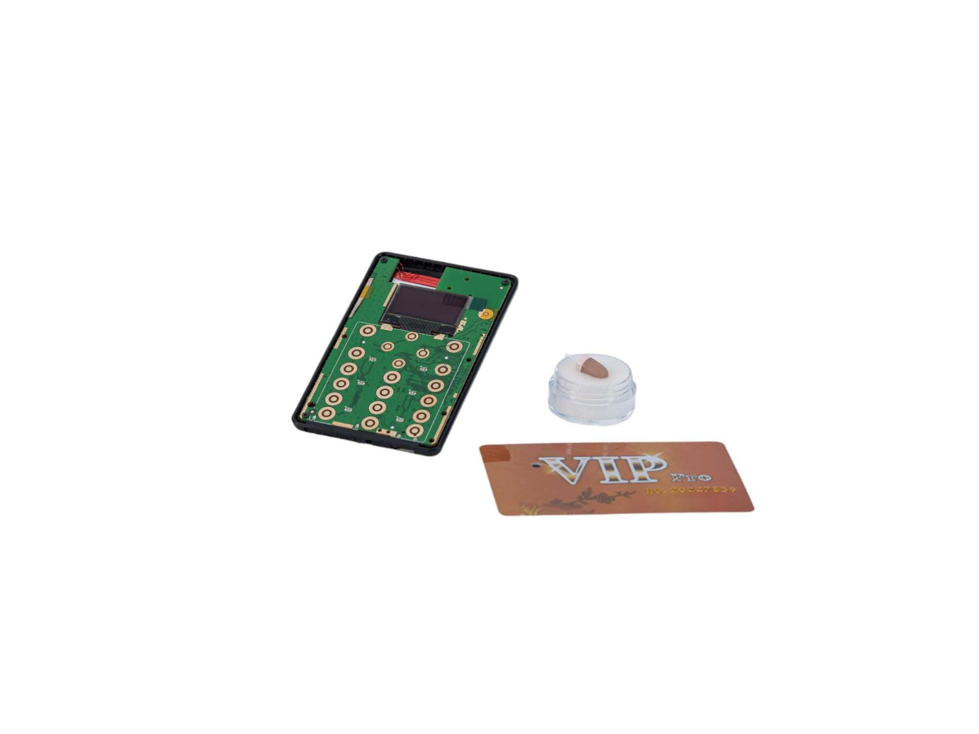 BONUS:  Casti de Copiat si Card GSM cu Casca de Copiat 5xBaterii