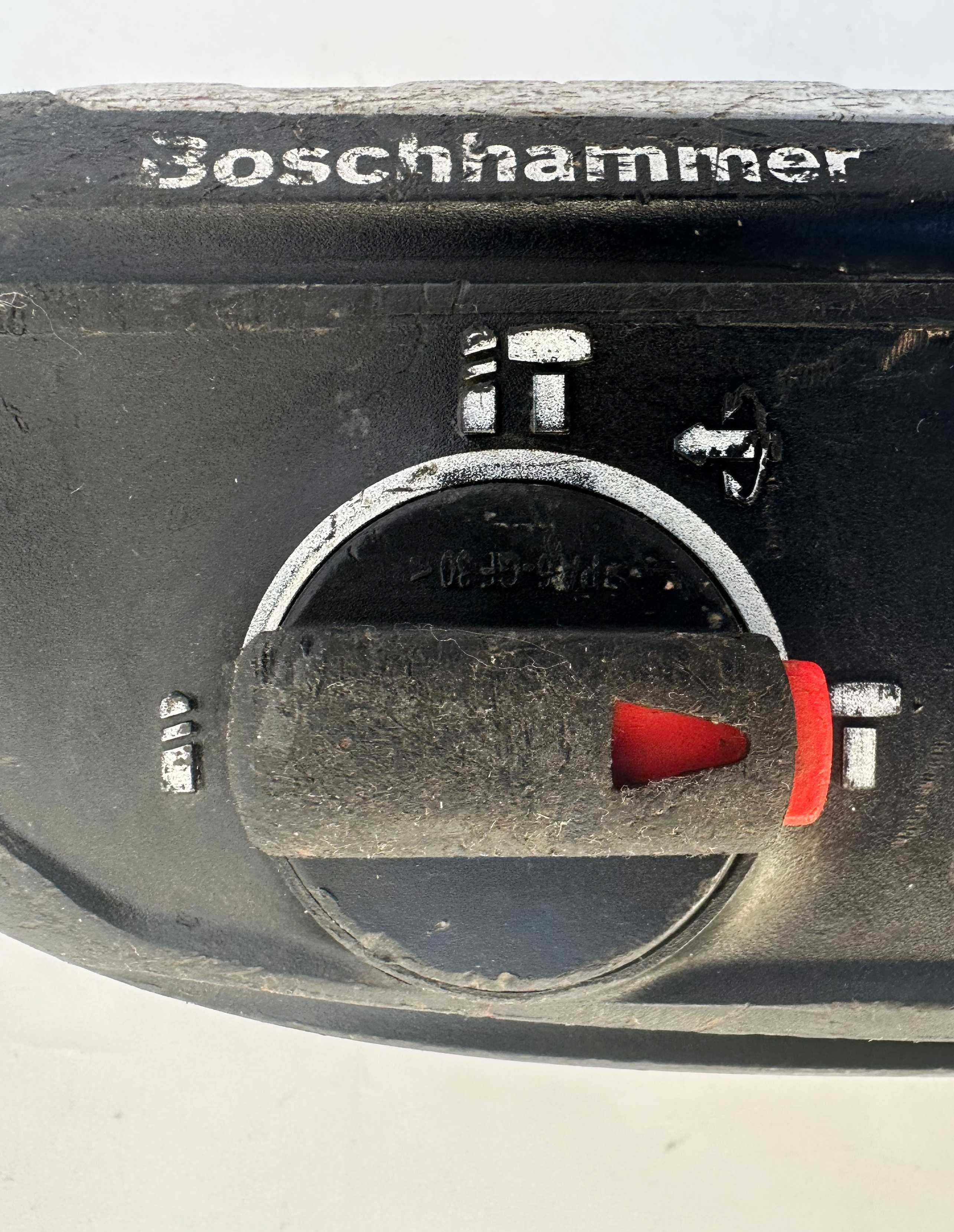 BOSCH GBH 2-28 F - Мощен перфоратор 880W 3.2J