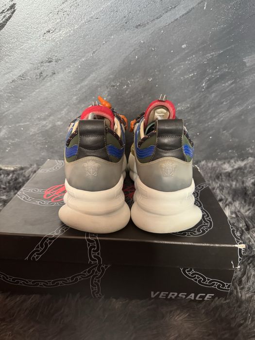 Versace chain reaction 43