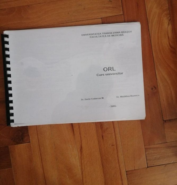 Cărți pentru elevii școlilor sanitare