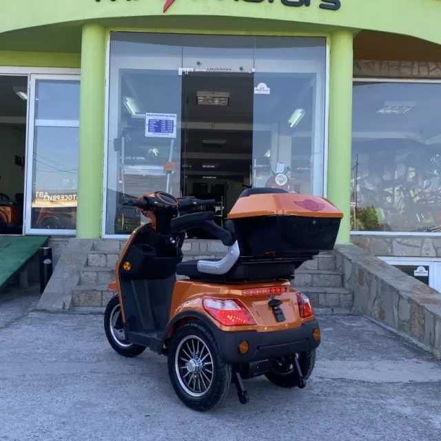 Електрическата триколка MaxMotors FM1 LUX 2023 Orange