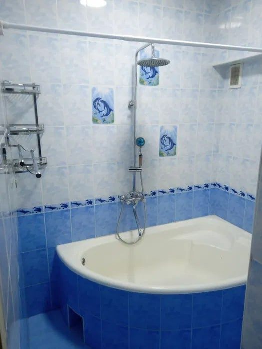 Продаётся квартира 2 .х комнатный78 квадратный