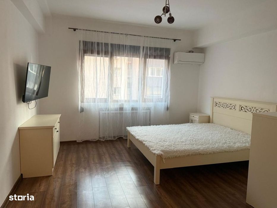 garsoniera Calea Victoriei 6 min Romana (M)