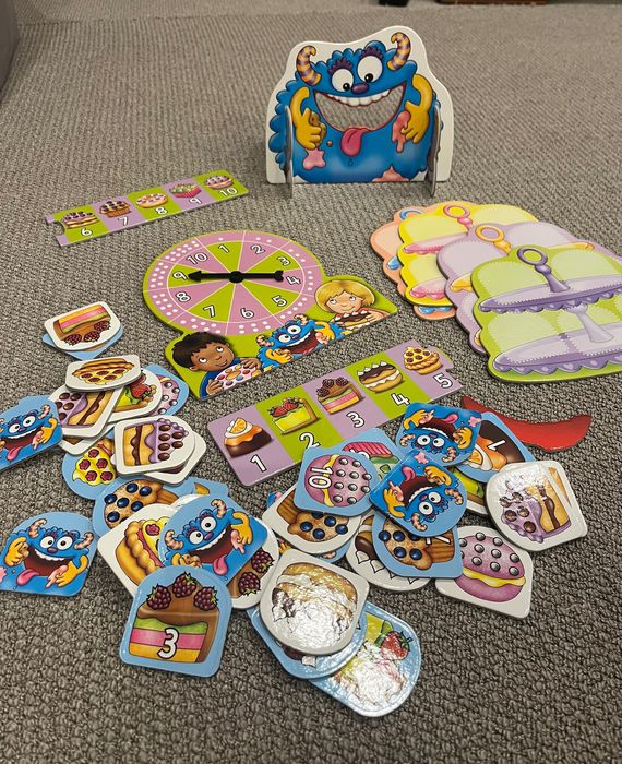 Joc educativ “Monstrul de prajituri”