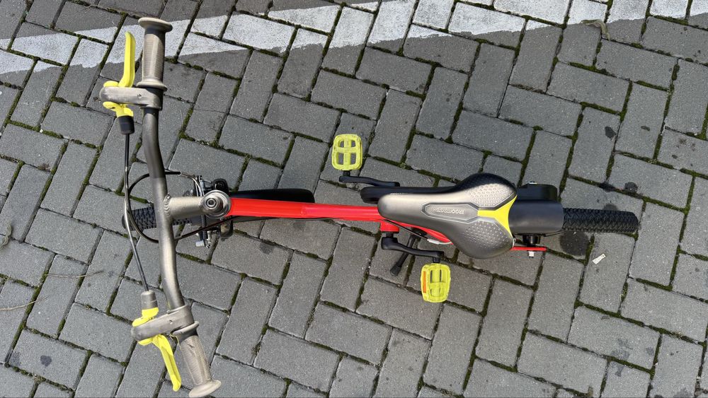 Bicicleta copii 4-5-6 ani roti 16” Model usor 6,5 kg