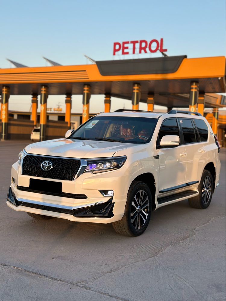Tayota Land Cruiser Prado 150