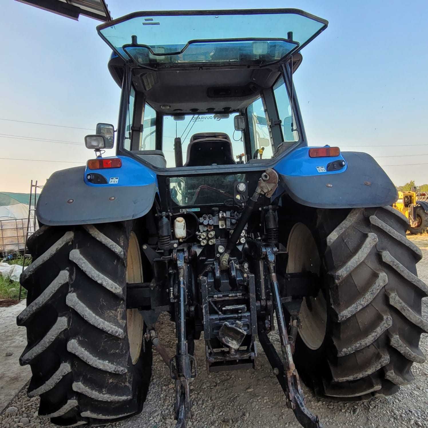 Tractor New Holland TM175