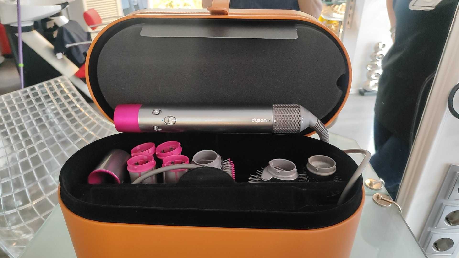 Dysan Маша сешоар 
Здравейте , продавам Dyson Airwrap .