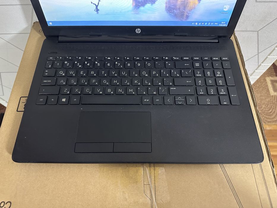 Игровой ноутбук intel Core i3-7020U/ОЗУ 8Gb/SSD 256Gb/MX 110 2Gb GDDR5
