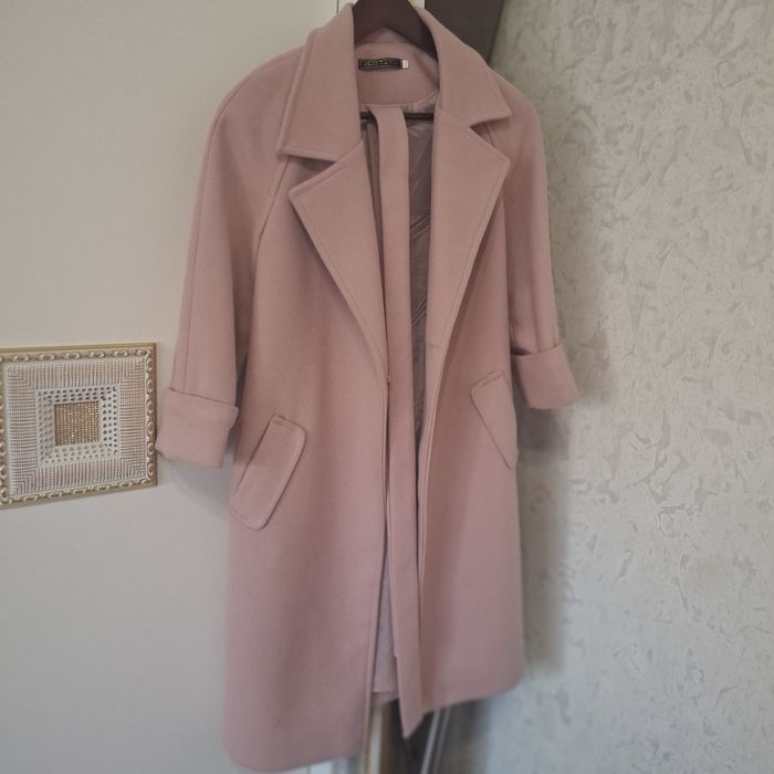 Пальто на осень,  на весну