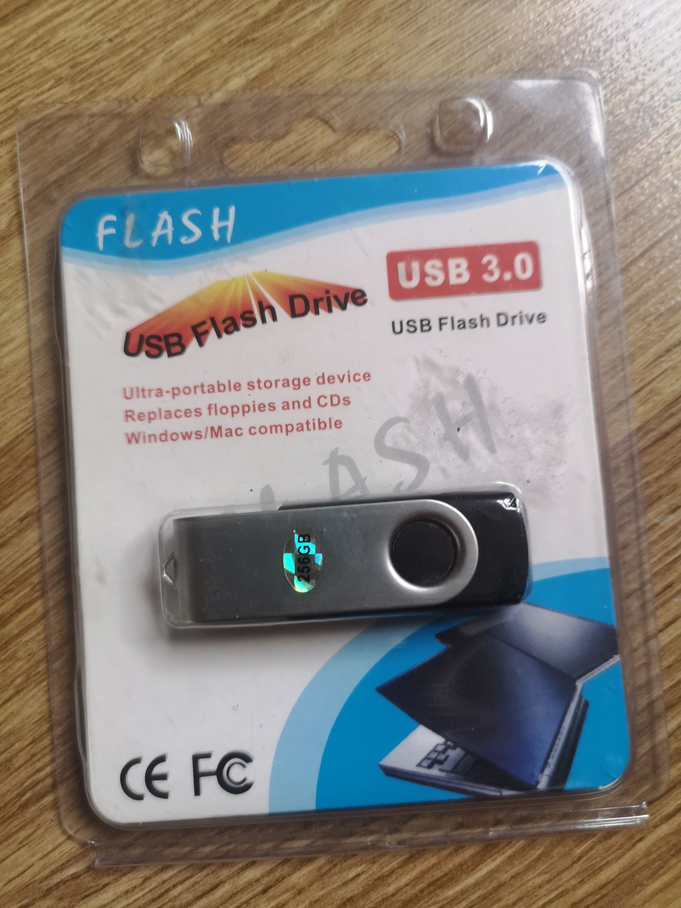 256GB USB 3.0 - Stick de memorie -- flash drive NOU